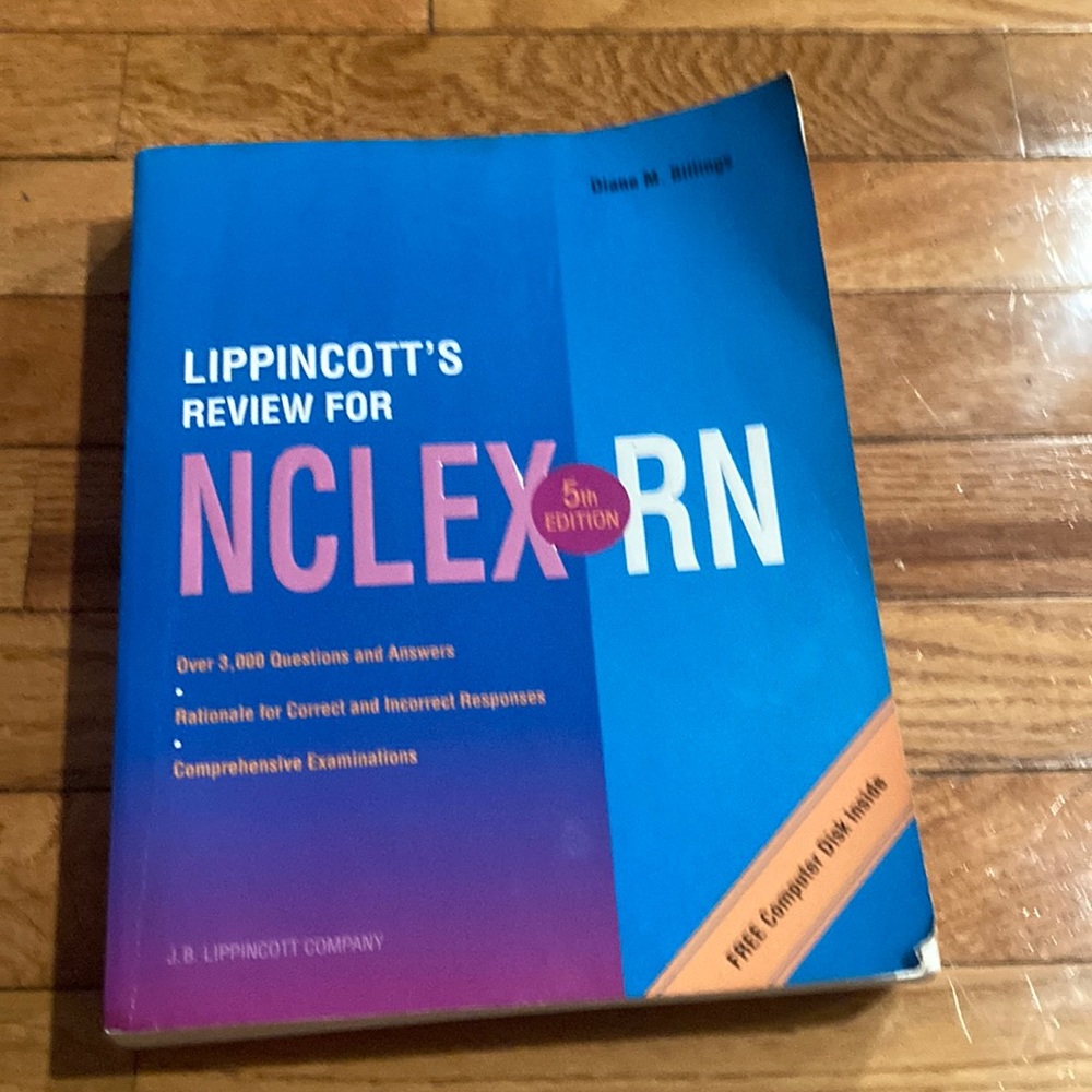 NCLEX RN REVIEW BOOK